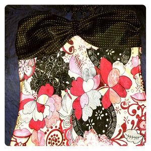 Very cute halter top